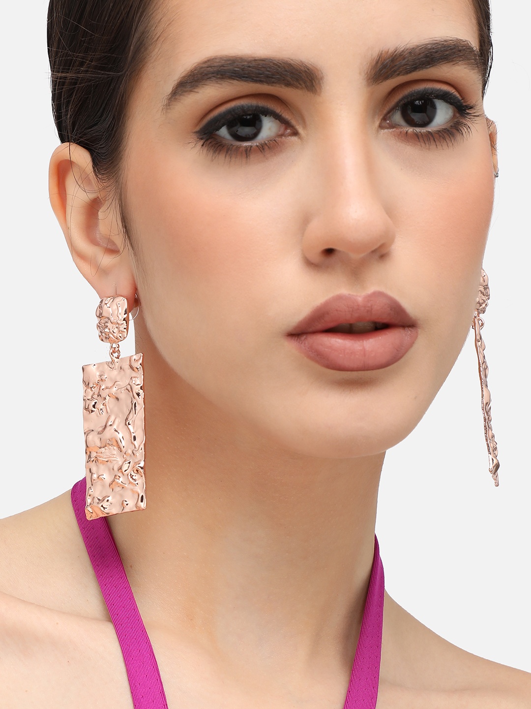 

SOHI Gold-Plated Contemporary Hoop Earrings