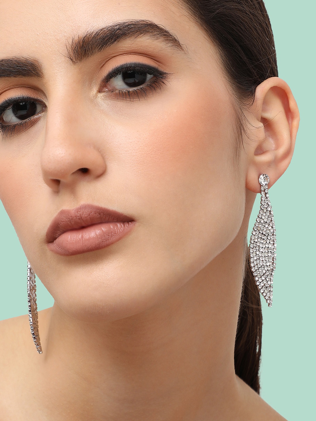 

SOHI Silver-Plated Contemporary Drop Earrings