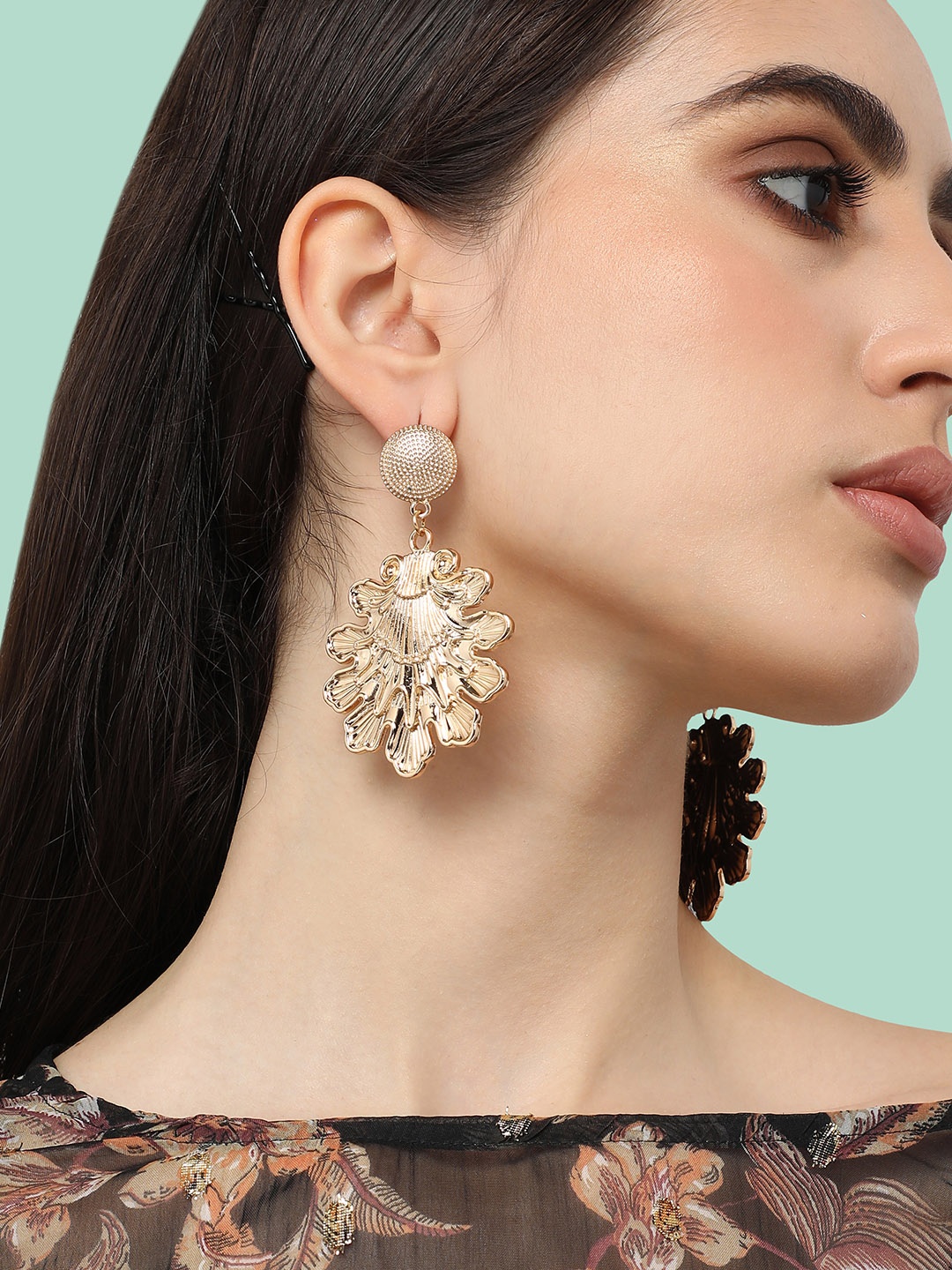 

SOHI Gold-Plated Contemporary Jhumkas Earrings
