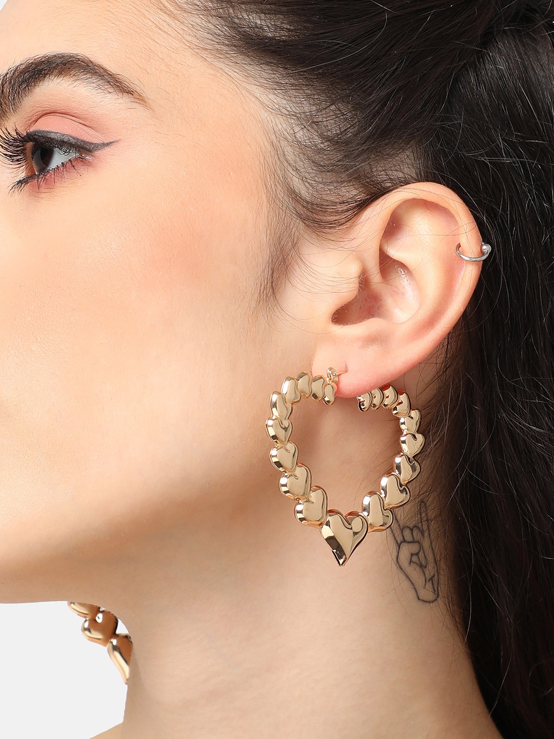 

SOHI Gold-PlatedHeart Shaped Drop Earrings