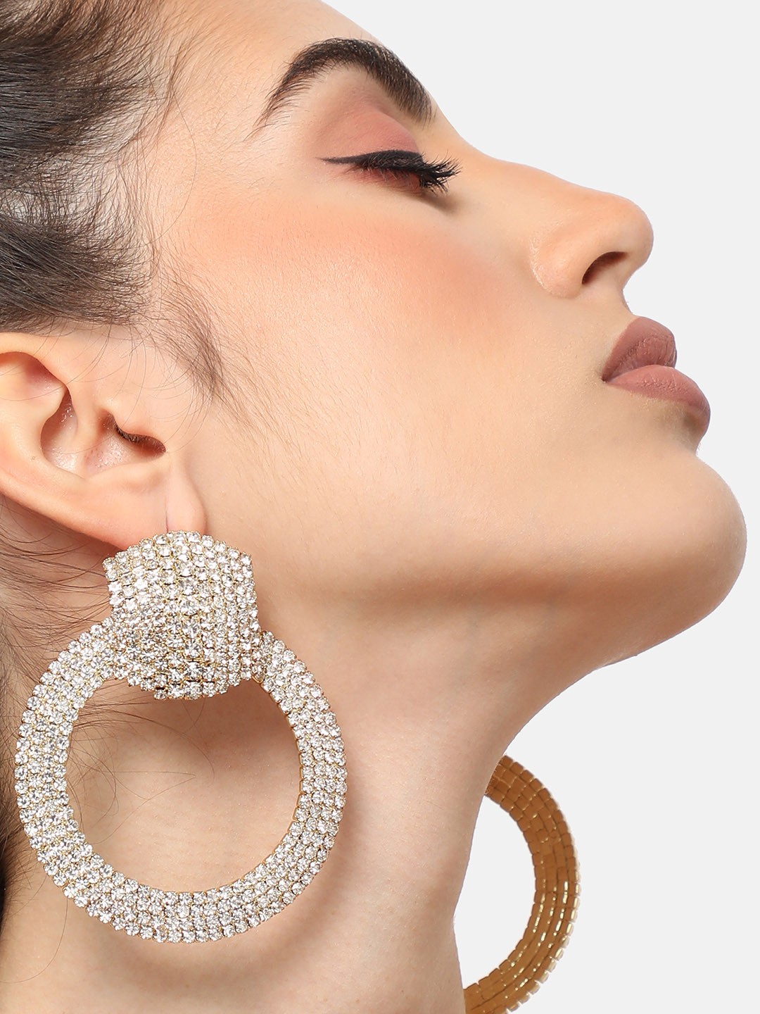 

SOHI Gold-Plated Contemporary Hoop Earrings, White