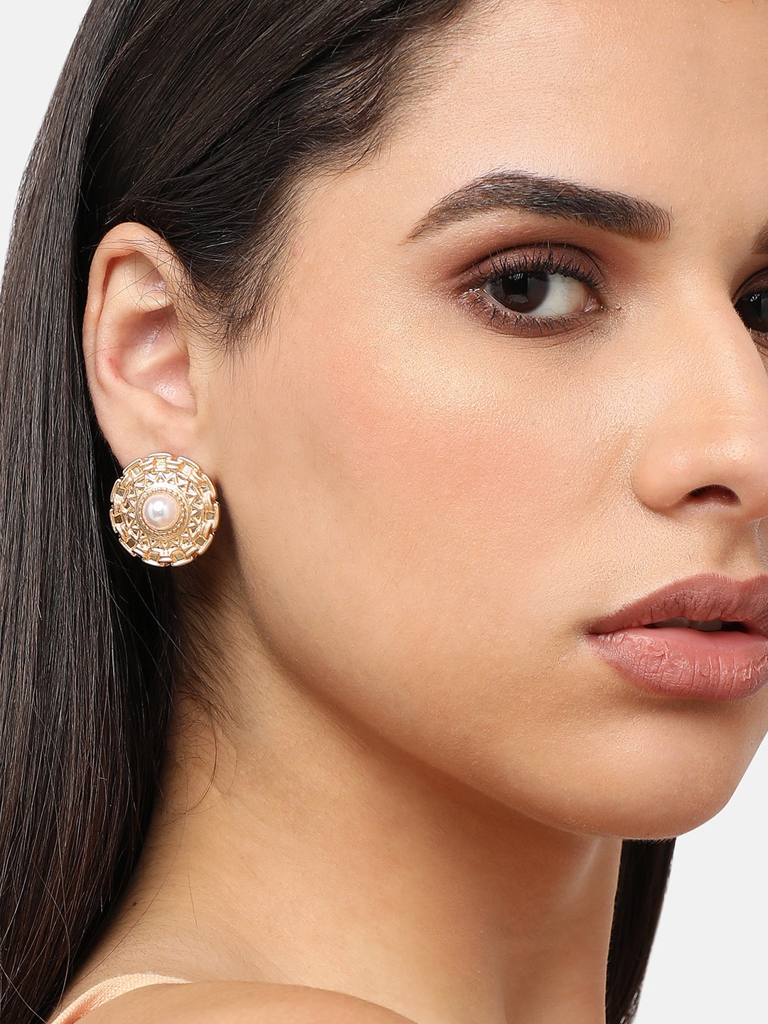 

SOHI Gold-Plated Circular Studs Earrings, Off white