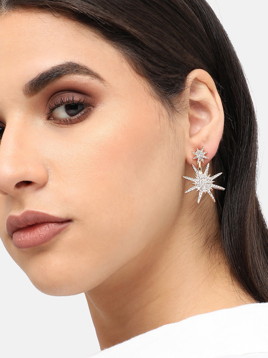 

SOHI Gold-Plated Star Shaped Drop Earrings