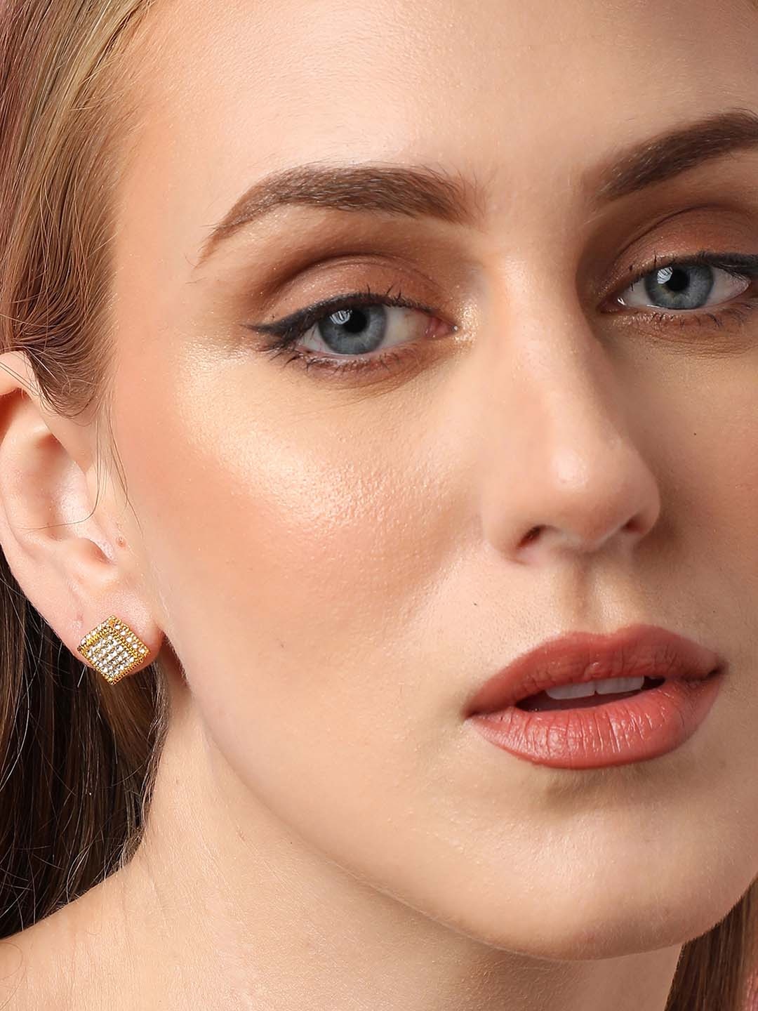 

SOHI Silver-Plated Square Studs Earrings