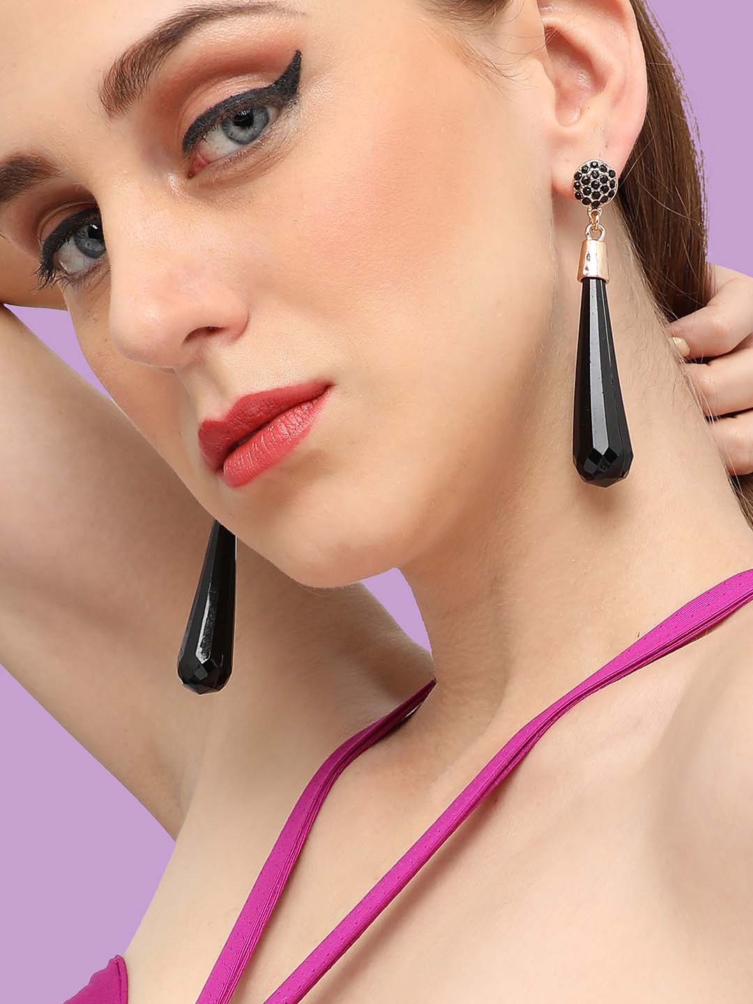 

SOHI Gold Plated Contemporary Drop Earrings