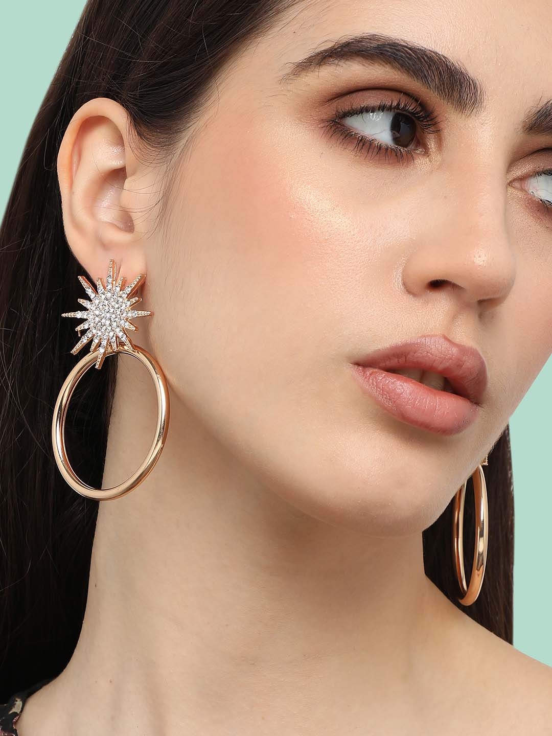 

SOHI Gold Plated Circular Shaped Drop Earrings