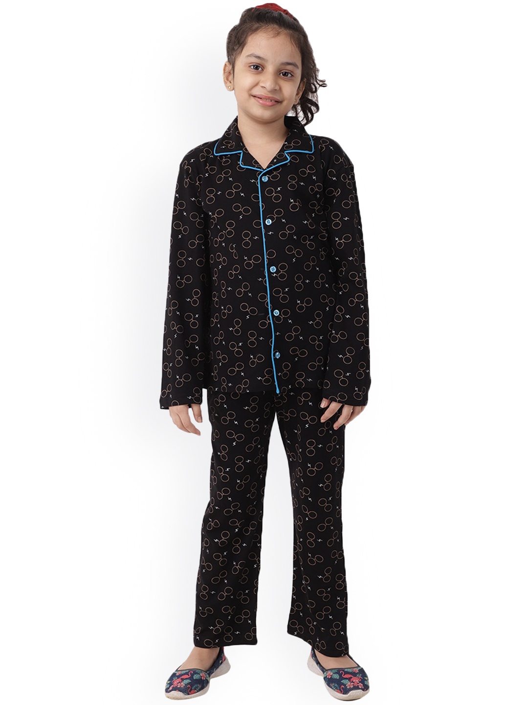 

Ninos Dreams Girls Conversational Printed Pure Cotton Night Suit, Black
