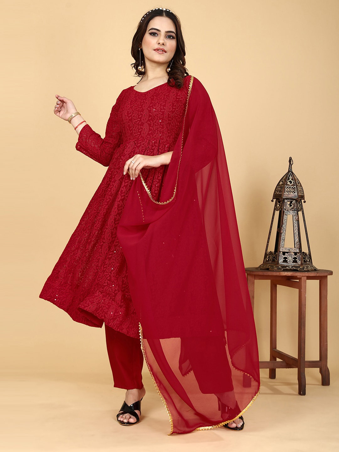 

PRENEA V-Neck Chikankari Anarkali Georgette Kurta & Trousers With Duppata, Red