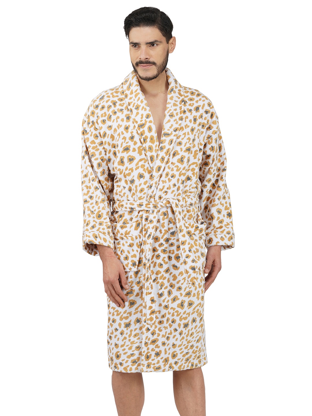 

RANGOLI Women Leopard Printed Cotton Bath Robe, Beige