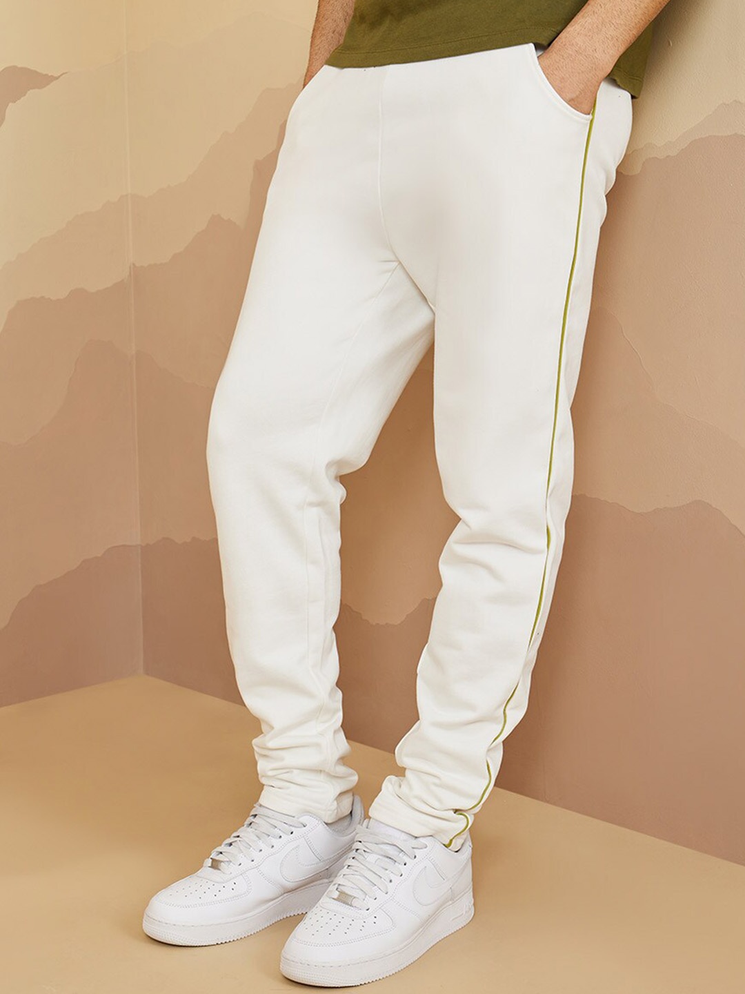 

Styli Men Regular-Fit Side Striped Open Hem Regular Fit Track Pants, Cream