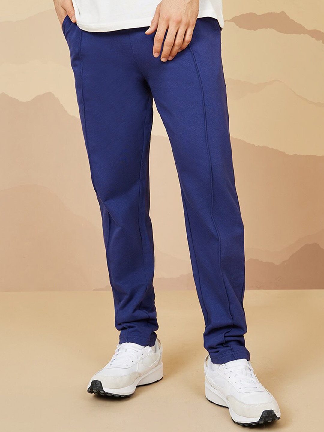 

Styli Men Cotton Slim Fit Track Pants, Navy blue