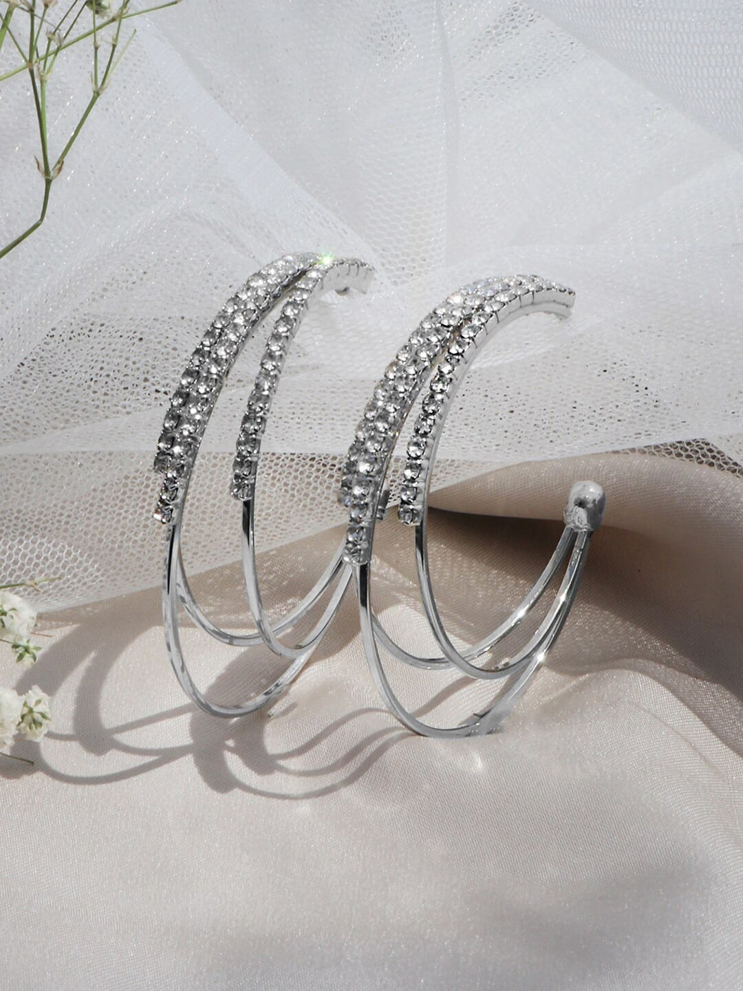 

AVANT-GARDE PARIS Silver-Plated Contemporary Half Hoop Earrings