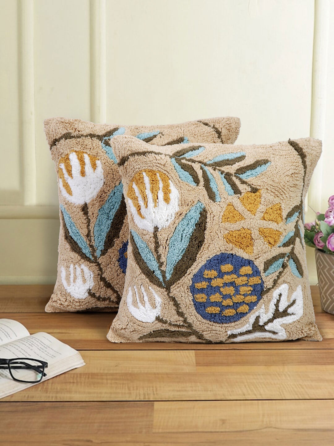 

eyda Beige & Blue 2-Pieces Self-Designed Pure Cotton Square Cushion Covers