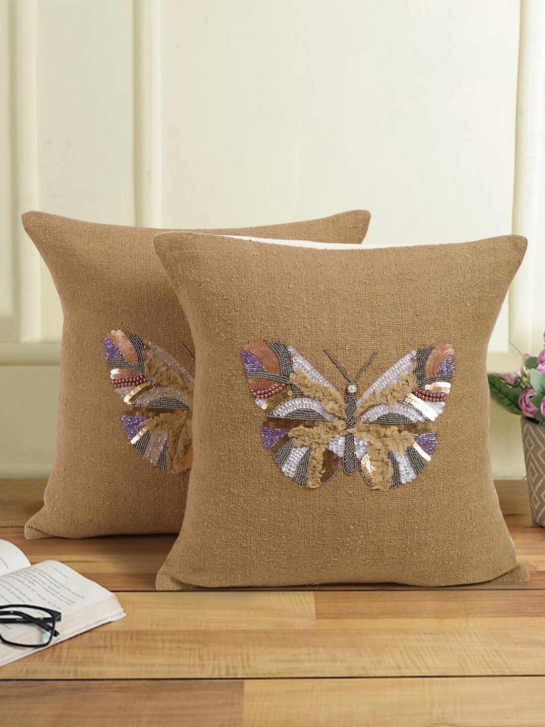 

eyda Beige & Off White 2 Pieces Embellished Cotton Square Cushion Covers