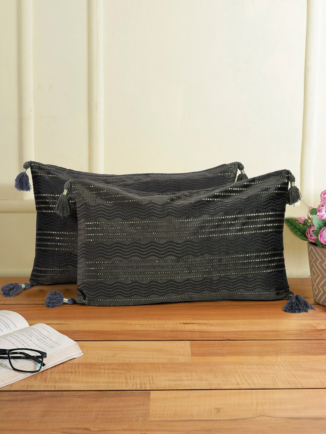 

eyda Grey & Navy Blue 2 Pieces Embroidered Velvet Rectangle Cushion Covers