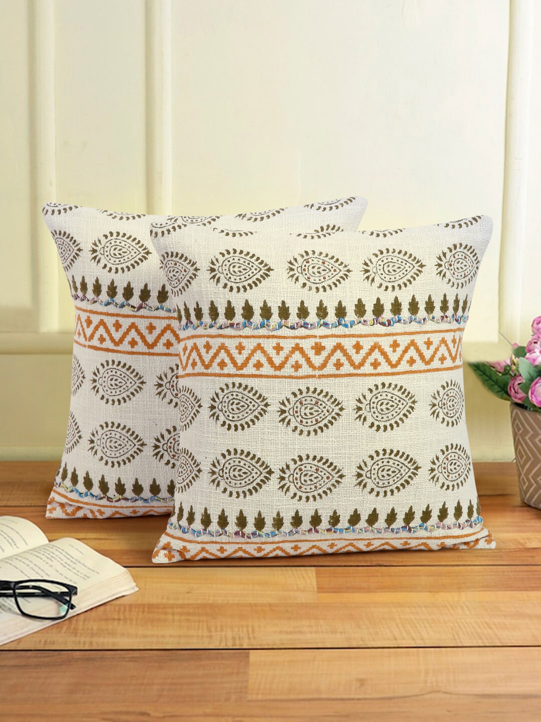 

eyda Off White & Olive Green 2 Pieces Ethnic Motifs Cotton Square Cushion Covers