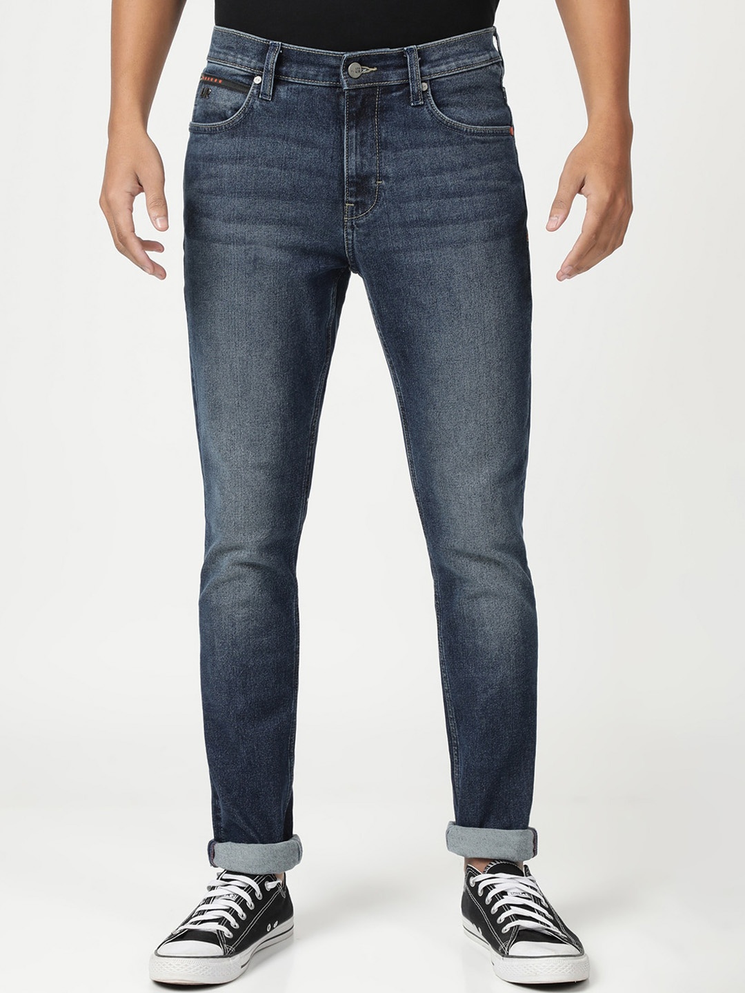 

Lee Men Blue Bruce Skinny Fit Low Distress Light Fade Stretchable Jeans