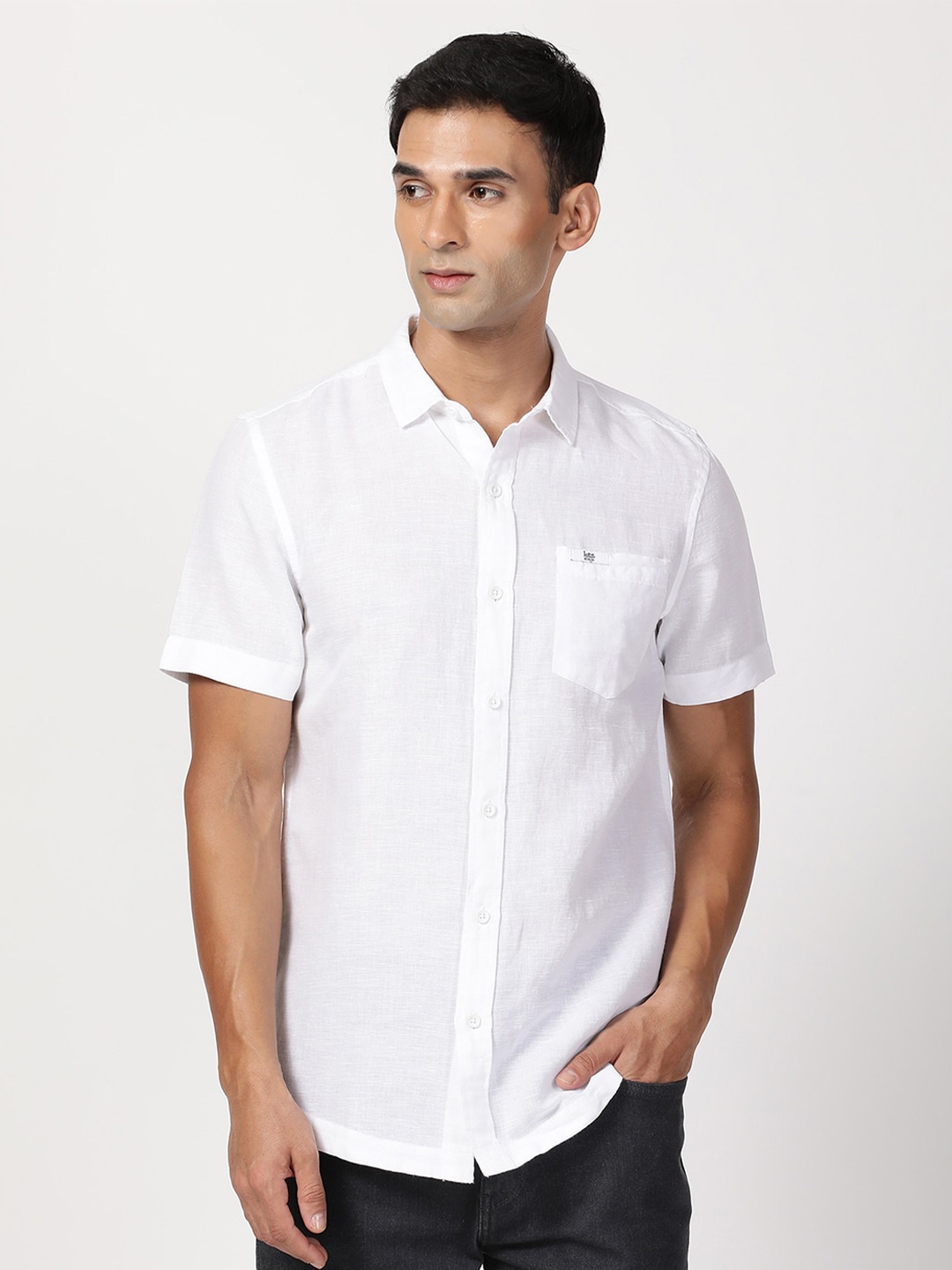 

Lee Men Slim Fit Chest Pocket Casual Shirt, White