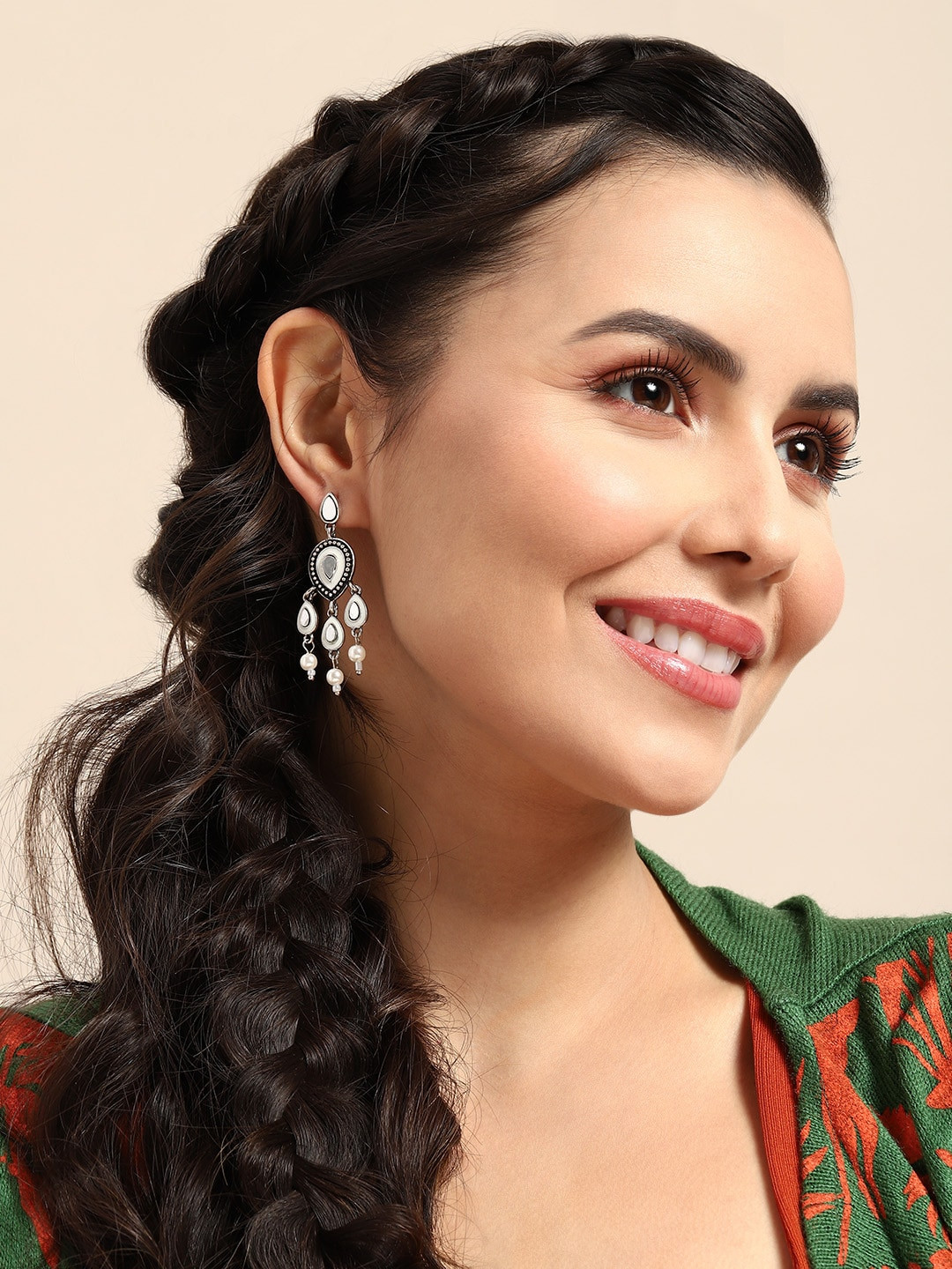 

Sangria Teardrop Shaped Drop Earrings with Mirror Work, White