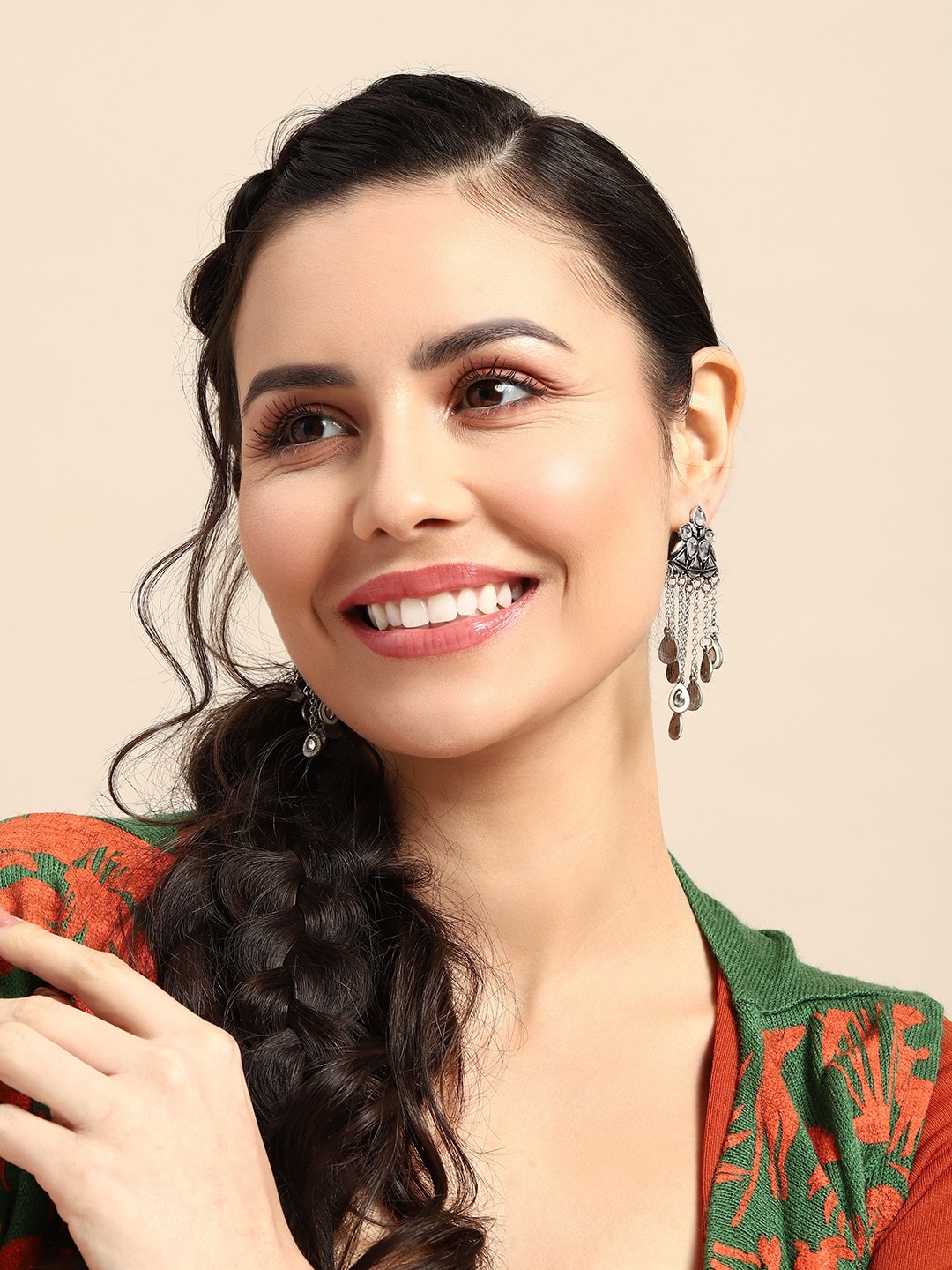 

Sangria Oxidised Kundan Studded Triangular Drop Earrings, Silver