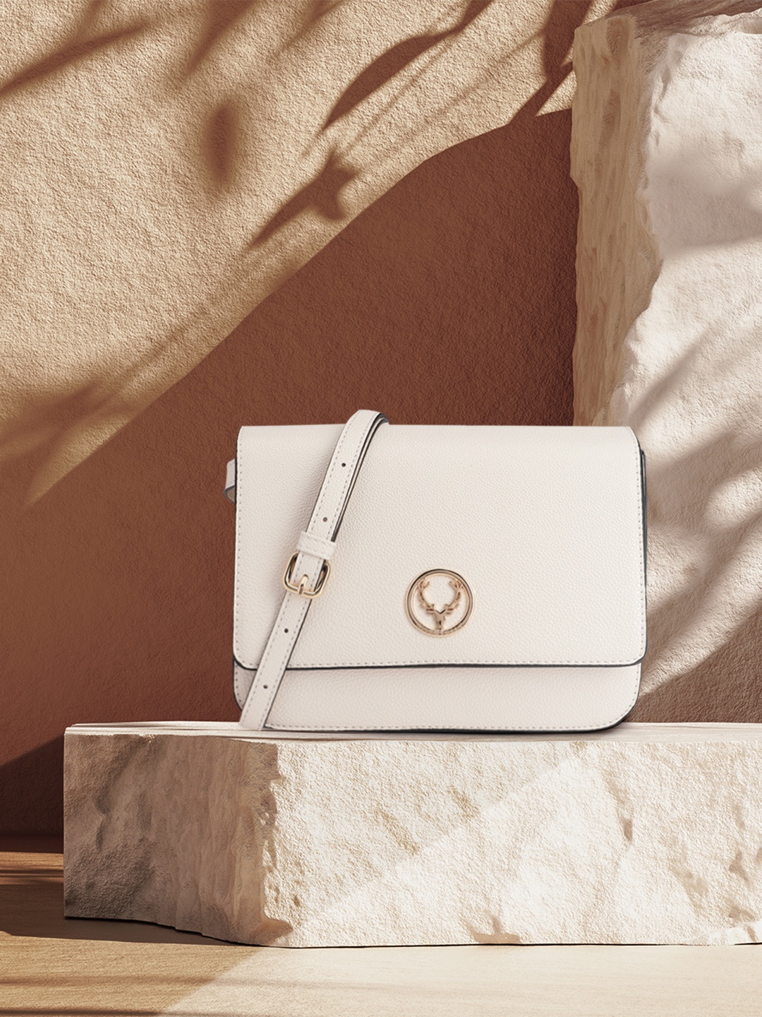 

Allen Solly Women Solid Sling Bag, Off white