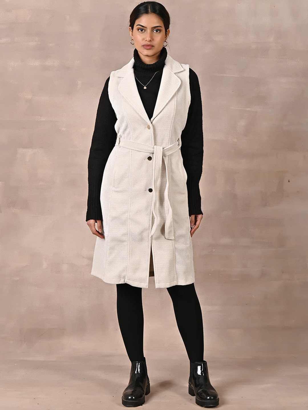 

Lakshita Women Ribbed Corduroy Single-Breasted Trench Coat, Off white