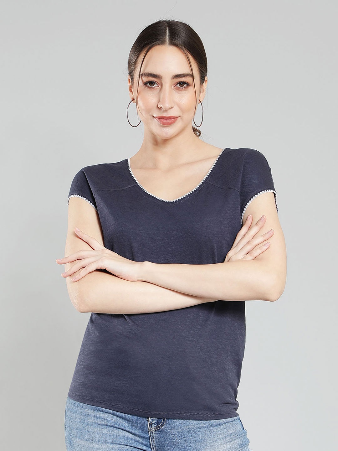 

Aditi Wasan Round Neck Cotton Short Sleeves Regular Top, Navy blue