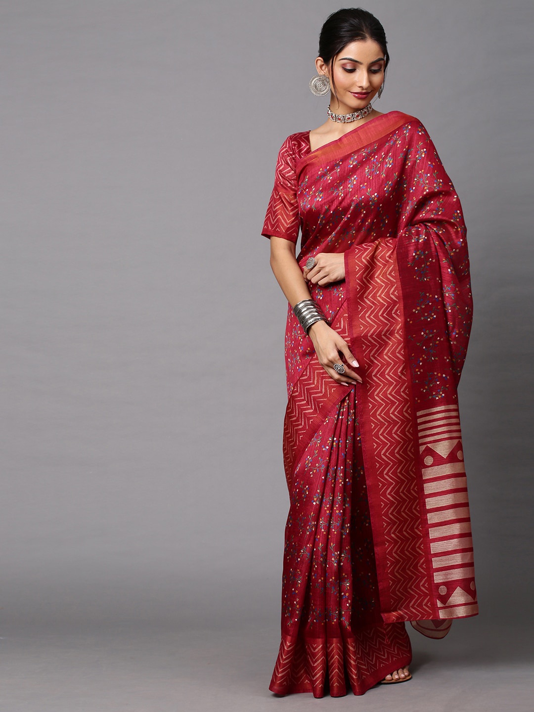 

Mitera Floral Printed Banarasi Saree, Maroon