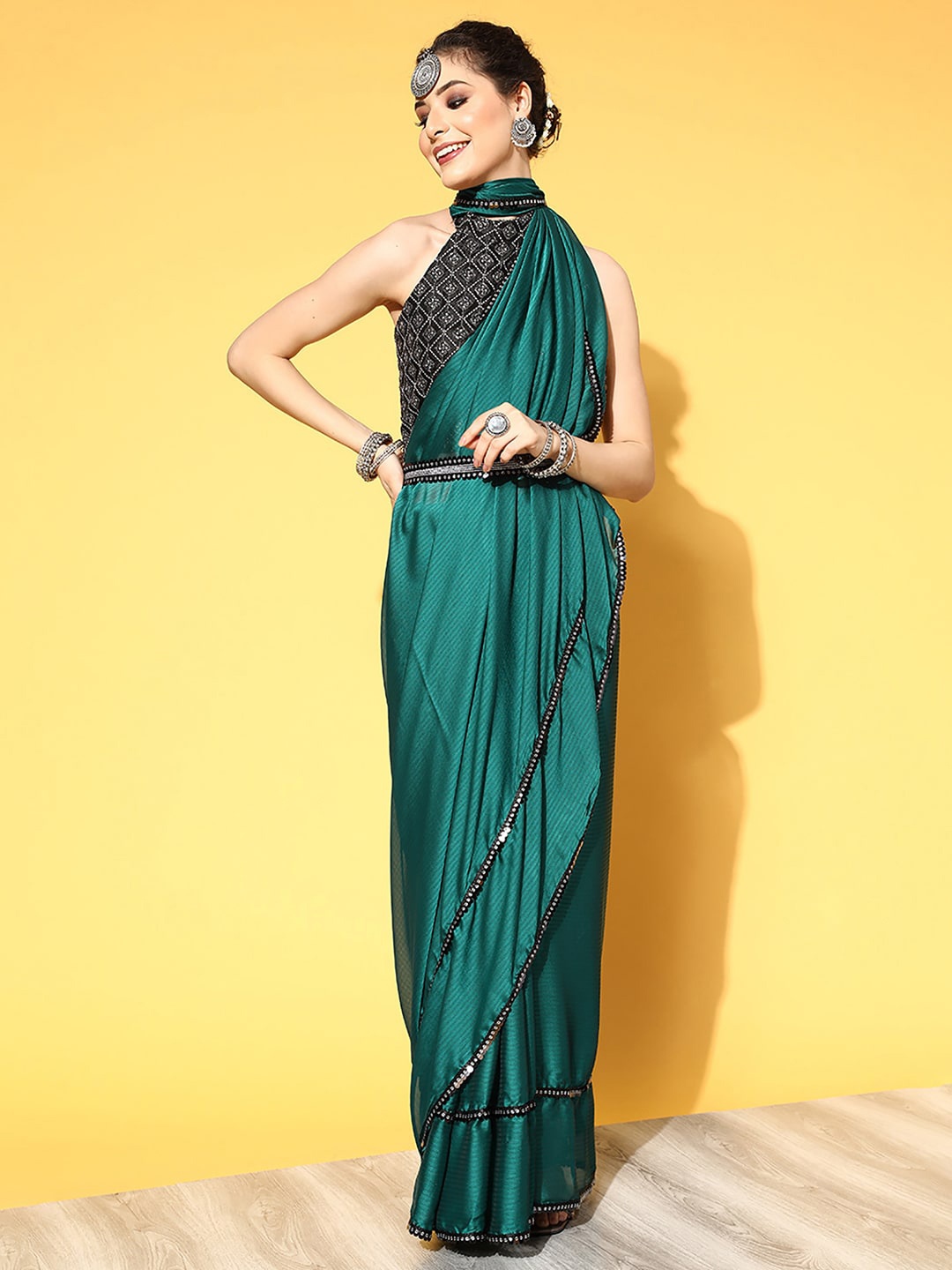 

Mitera Embellished Striped Saree with Embroidered Blouse, Teal