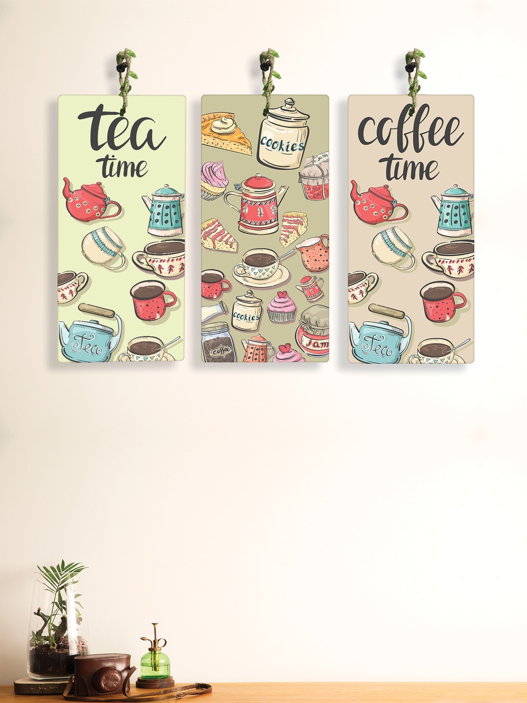 RANDOM 3 Pcs Green & Grey Printed Tea Times Quotes Wall Decor, Blue