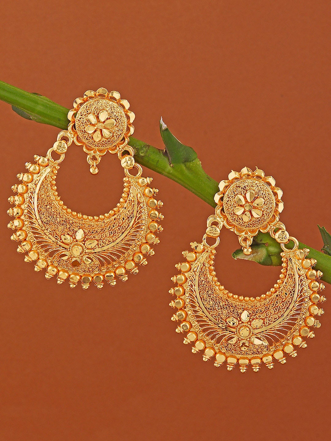 

Alamod Gold-Plated Classic Chandbalis Earrings