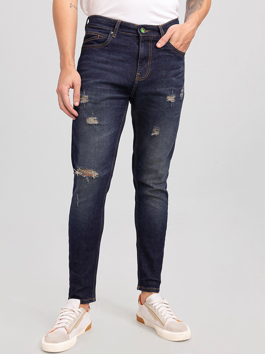 

Snitch Men Skinny Fit Mildly Distressed Light Fade Stretchable Cotton Jeans, Blue