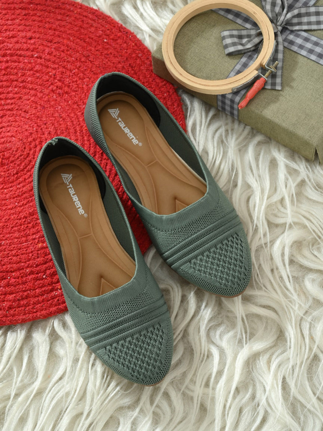 

TAURENE Woven Design Ballerinas, Olive