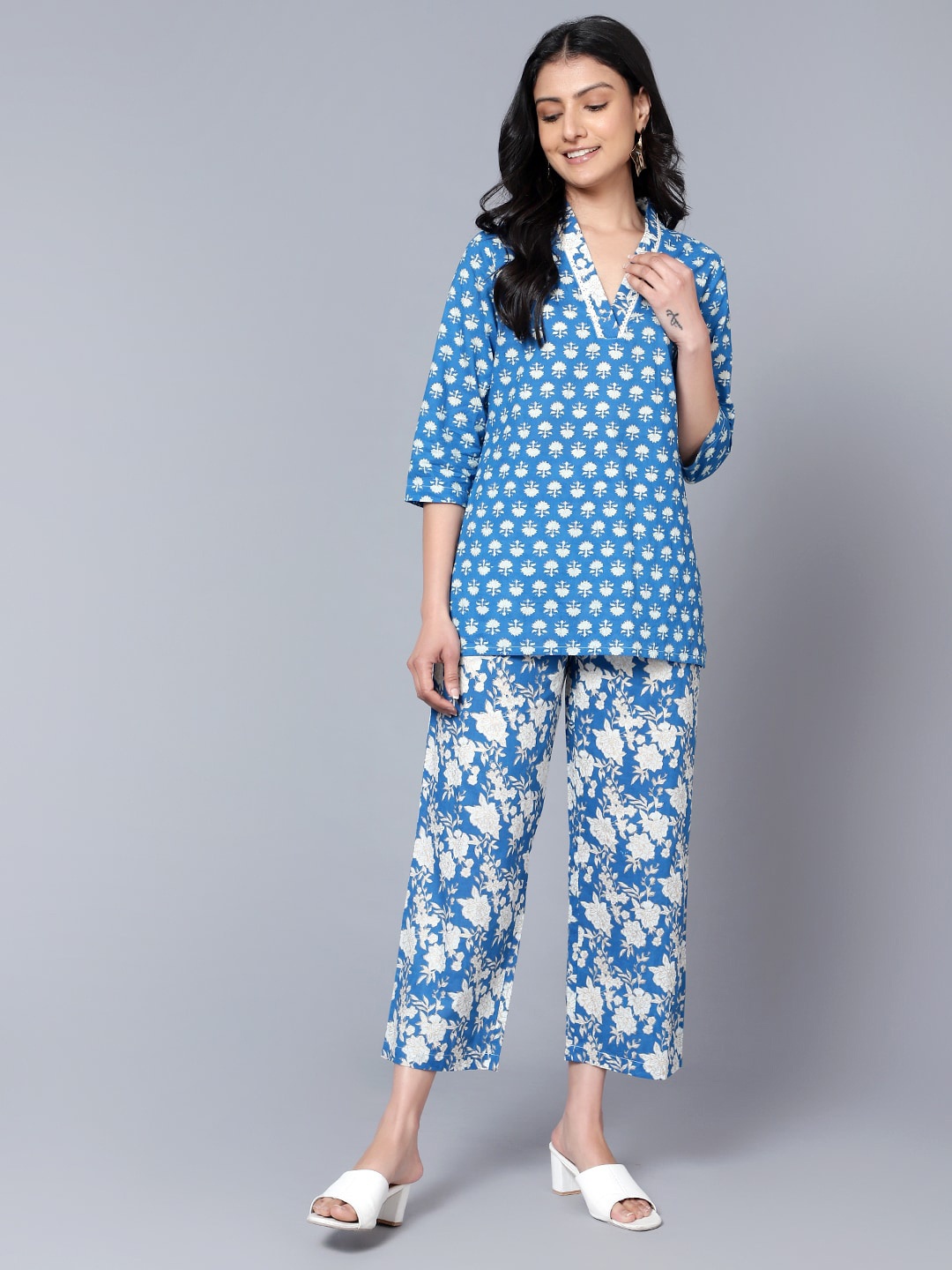 

Bani Women Printed Pure Cotton Tunic with Trouser, Blue