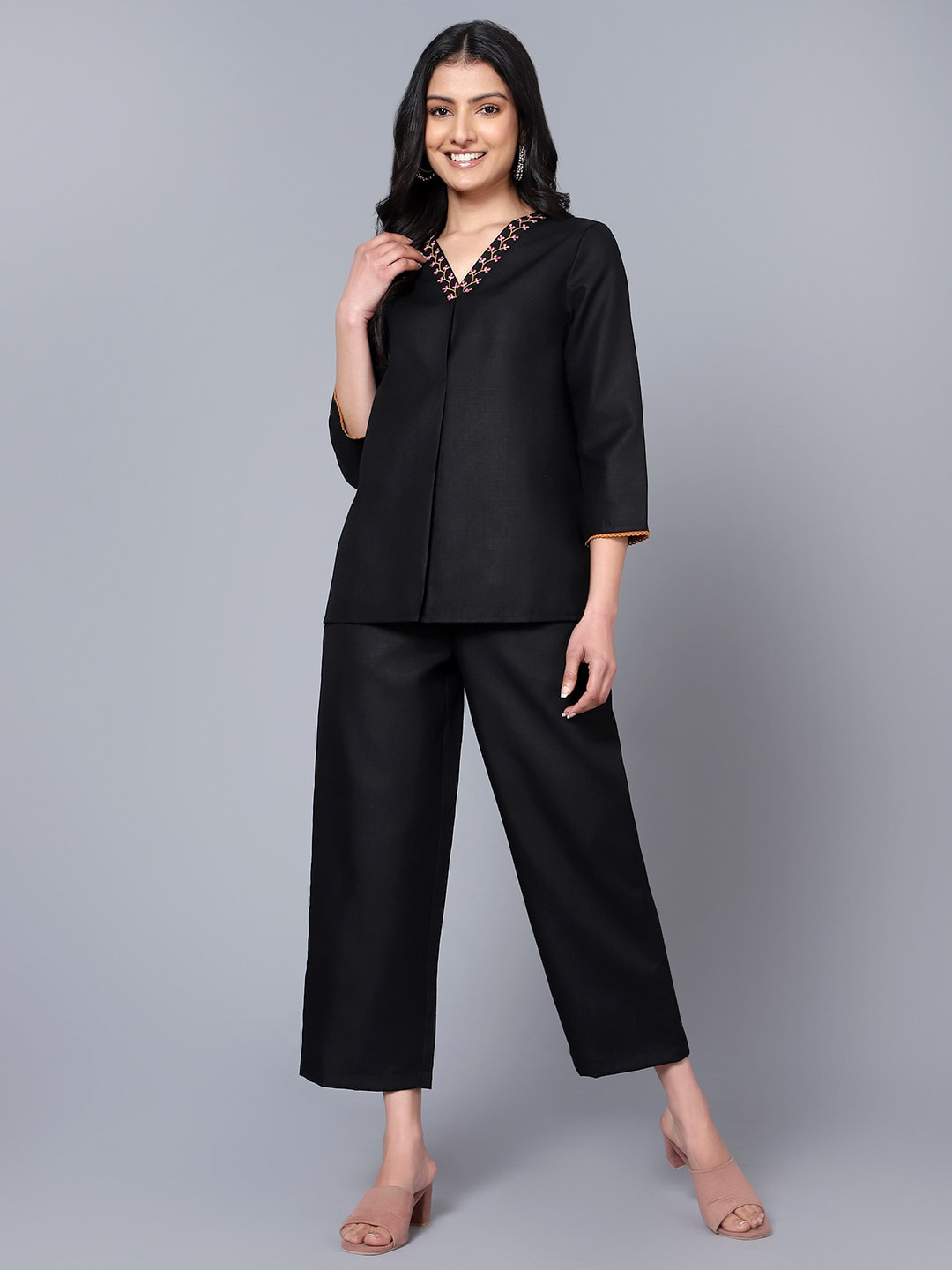 

Bani Women V-Neck Tunic with Trousers, Black