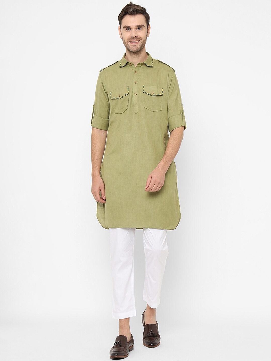 

Chitwan Mohan Men Pathani Kurta with Pyjamas, Olive