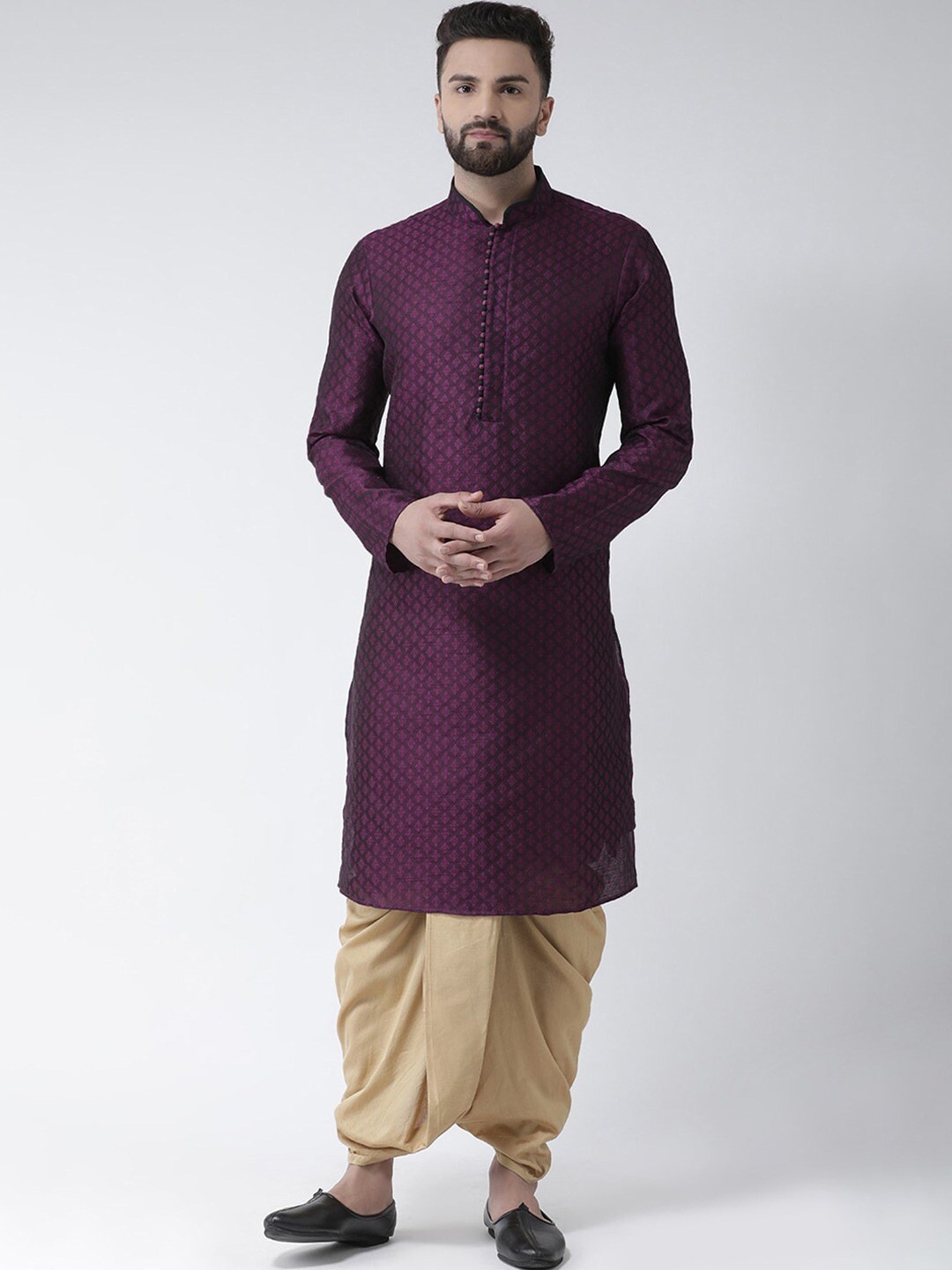 

Chitwan Mohan Men Ethnic Motifs Dupion Silk Kurta with Dhoti Pants, Purple