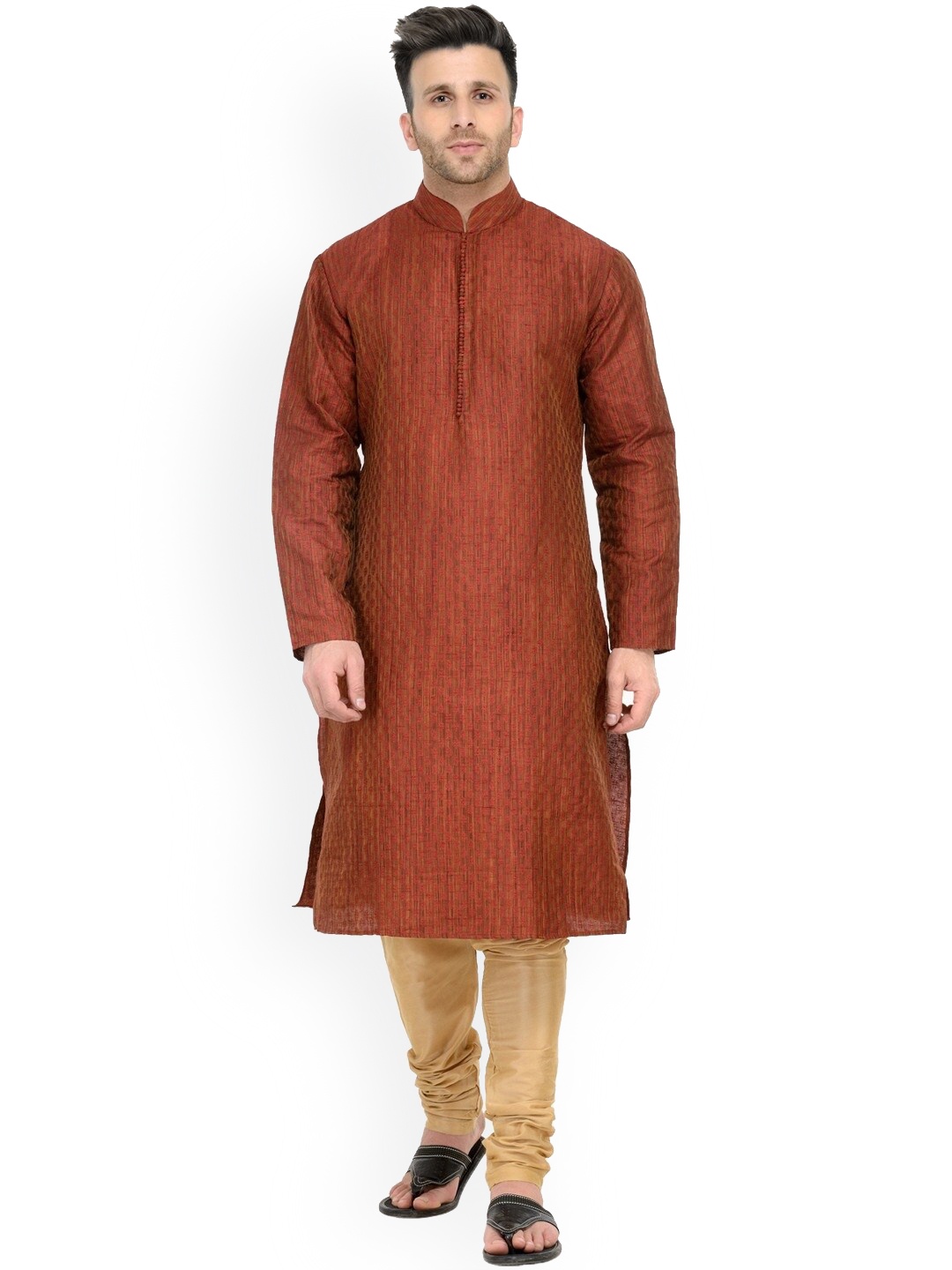 

Chitwan Mohan Ethnic Motifs Self Design Mandarin Collar Kurta with Churidar, Maroon
