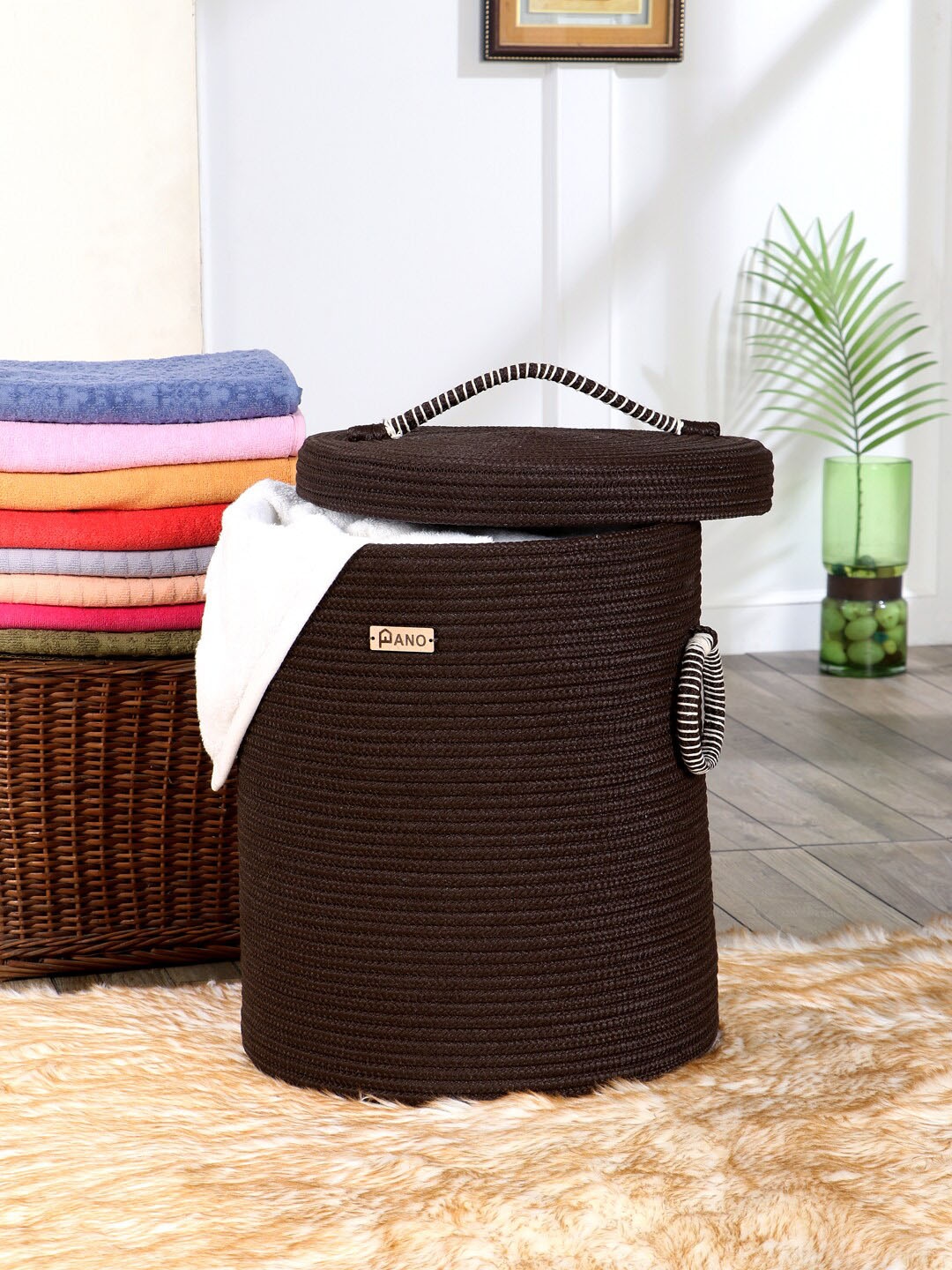 

Pano Brown Laundry Basket With Lid