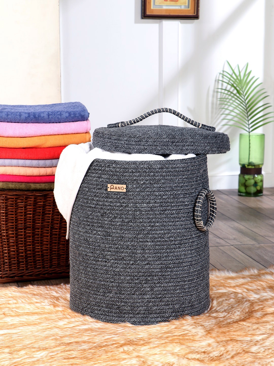 

Pano Charcoal Laundry Basket With Lid