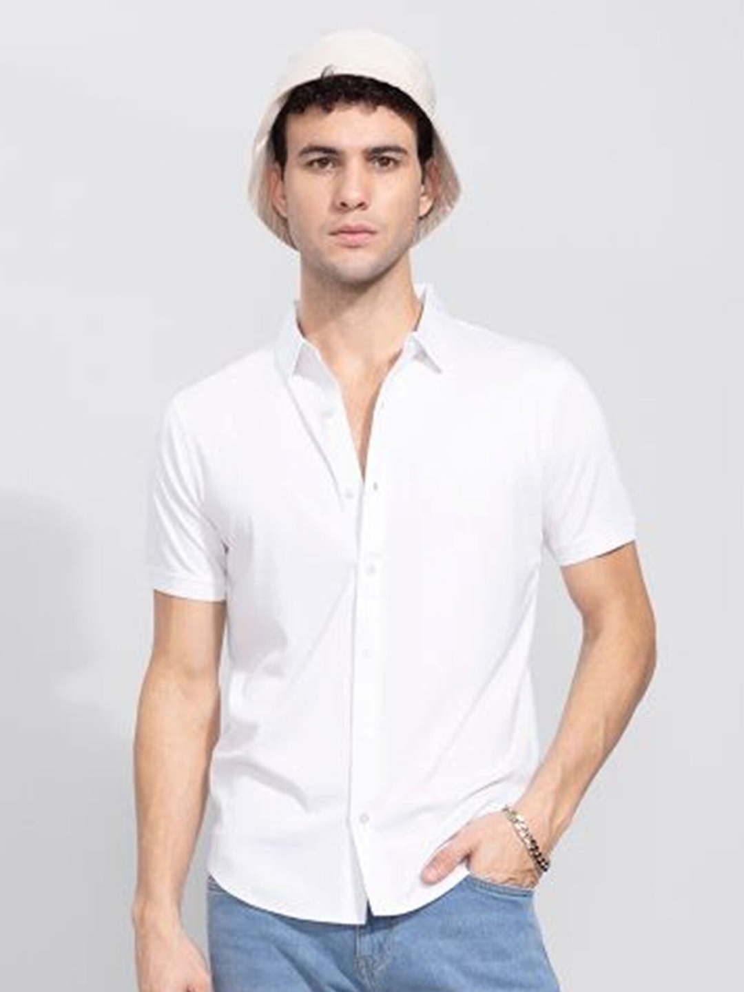 

APNISHA Spread Collar Casual Shirt, White