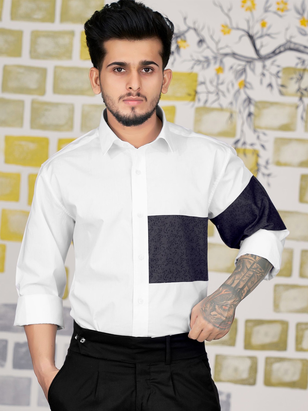 

FRENCH CROWN Men White Standard Striped Casual Shirt