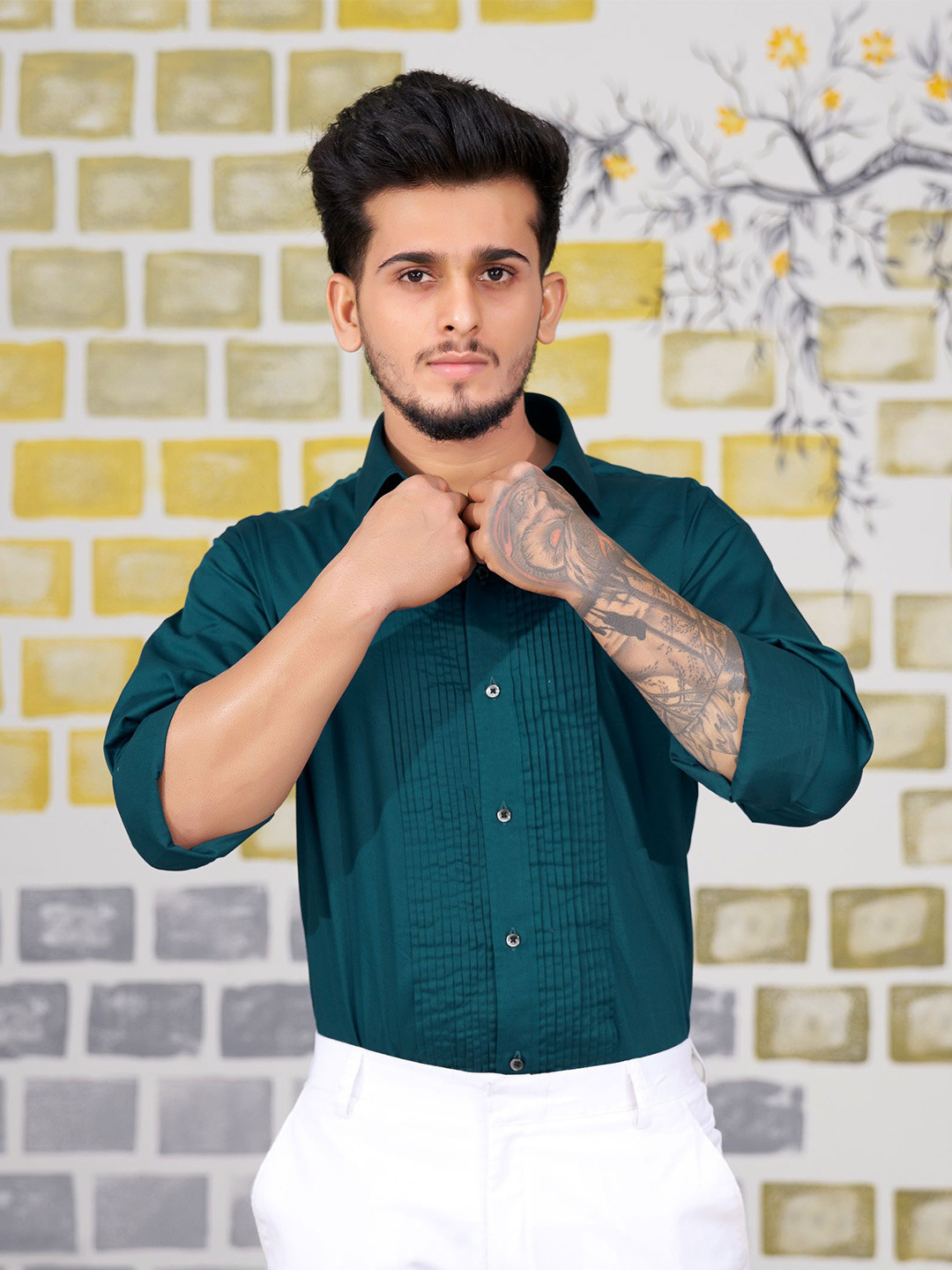 

FRENCH CROWN Men Blue Standard Printed Casual Shirt