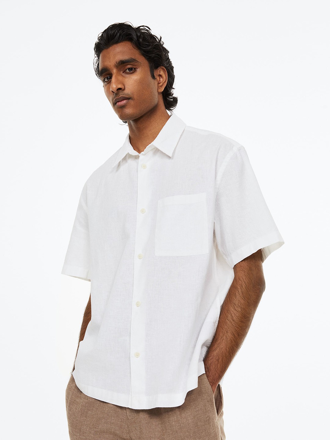 

H&M Men Relaxed Fit Linen-Blend Shirt, White