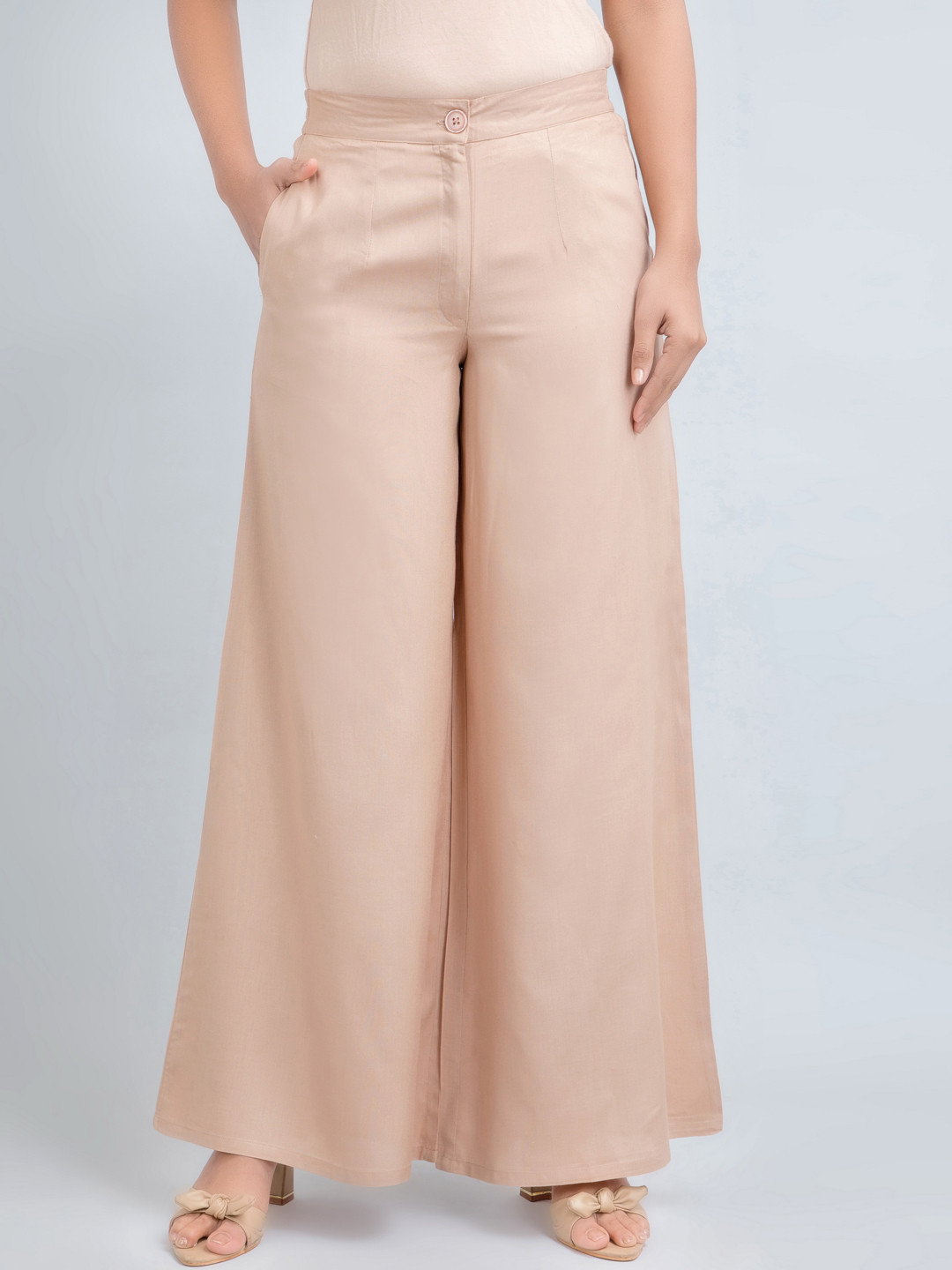 

fabGLOBAL Women Mid-Rise Easy Wash Loose Fit Trousers, Cream