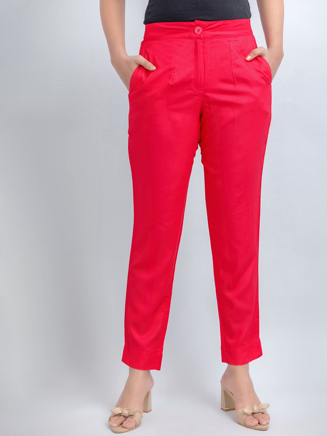 

fabGLOBAL Women Mid Rise Cropped Easy Wash Machine Weave Cigarette Trousers, Red