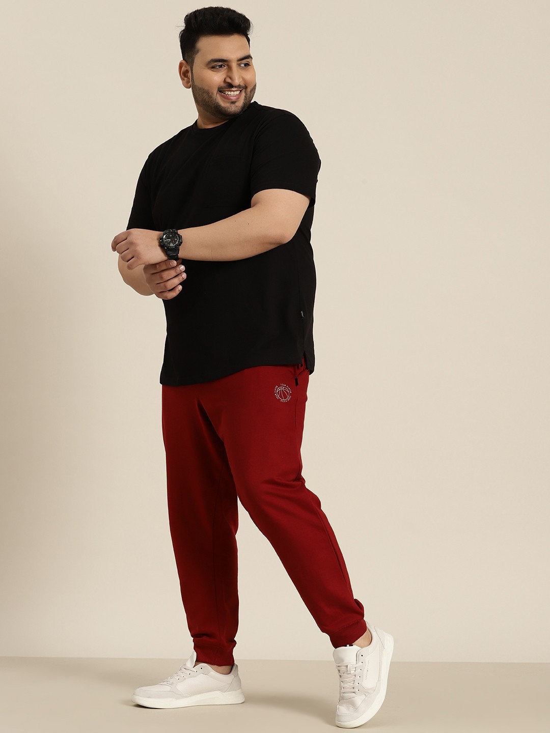 

Sztori Men Plus Size Pure Cotton Solid Joggers With Printed Detail, Red