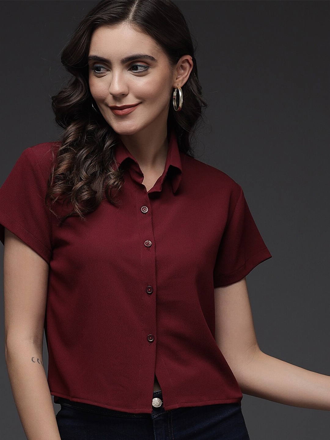 

Darzi Crepe Regular Fit Short Sleeves Casual Shirt, Maroon