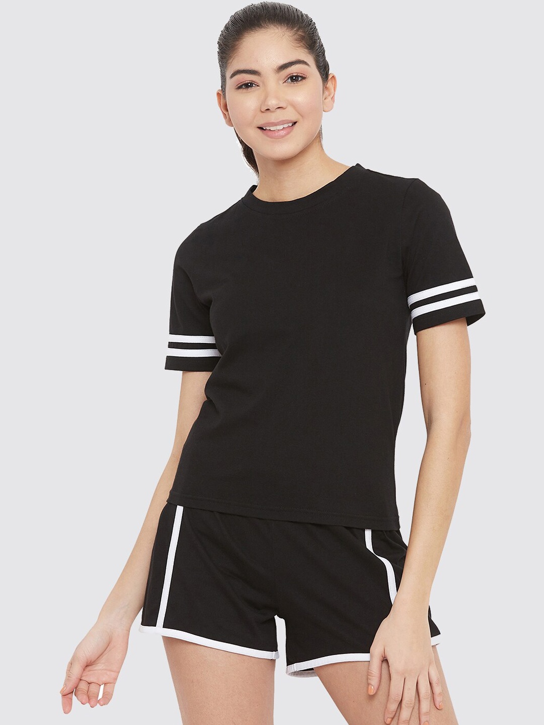 

CHILL WINSTON Women Pure Cotton T-shirt & Shorts Co-Ords Set, Black