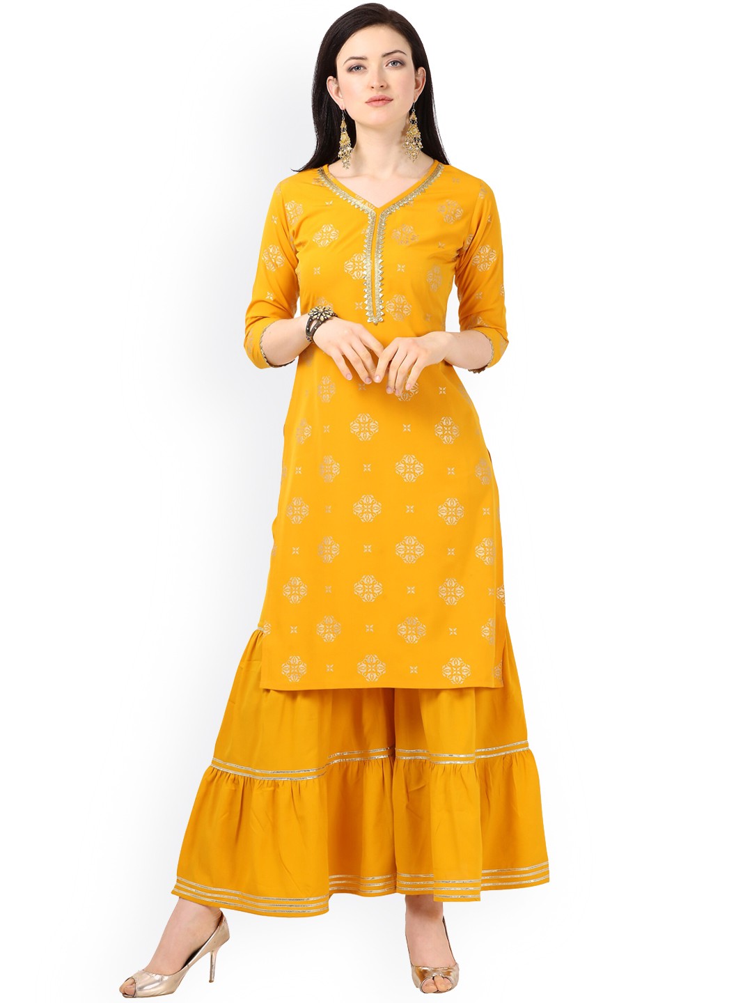 

NAINVISH Printed V-Neck Straight Kurta with Sharara, Yellow